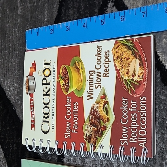 CROCKPOT SLOW COOKER RECIPES TWO COOKBOOKS BUNDLE - Picture 4 of 16